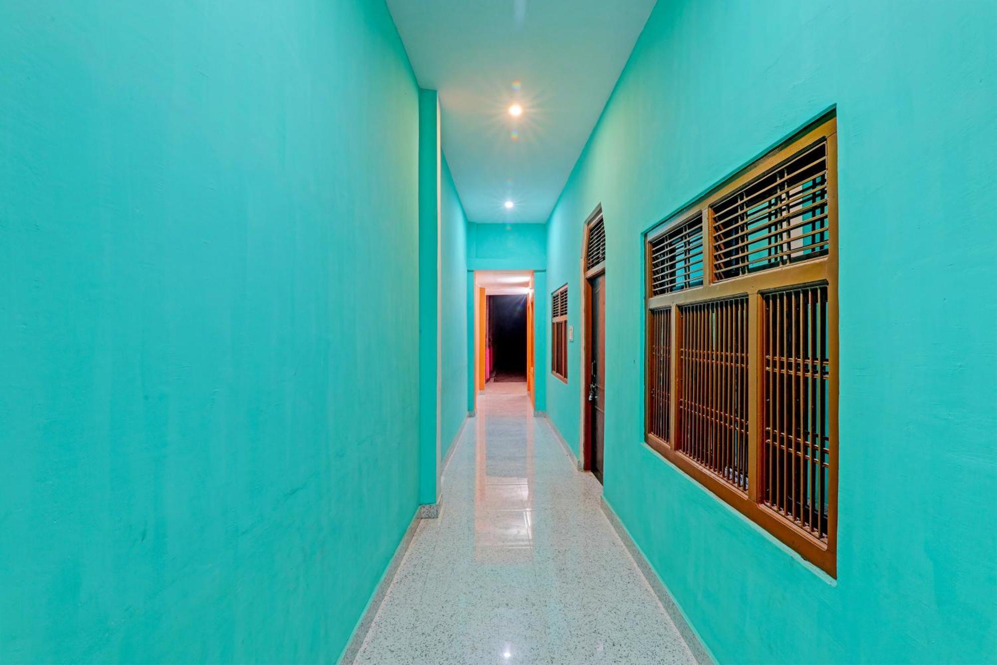 Hotel O Home Om Marriage Hall Ayodhya Exterior foto